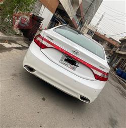 هيونداي أزيرا